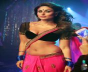 Kareena Kapoor navel from kareena kapoor navel boobs