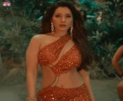 Raashi Raand Khanna in Aranmanai 4 Part 1:- Dress only made to Showoff Milky Body of Kutiya and that Cute Navel with her Tight Figure and Piggy Face from happy and rubel xxn navel