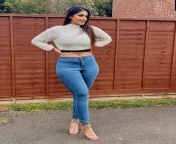 British Indian Beauty in Blue Jeans from indian xxx in blue film com 4