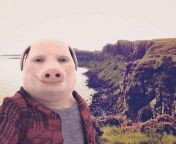I cant believe this happened to me! I was on the hills of wales and I went to take a picture of myself when all of a sudden I blanked out. The image beneath is the picture I found on my phone. If anyone knows who this is or rather what this is please forfrom picture of young nudi