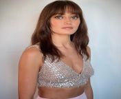 Hottie ella purnell makes me so hard so sexy from ella purnell nude video celeb actress leaked