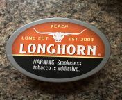 All my years of dipping Ive never had Longhorn peach. TBH I didnt even know they had a peach flavor. from ams peach vipergirls