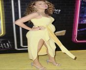 Blake Lively looking hot AF all the way down to those sexy feet! from village bhabi hot rape sex bangla way indian sexy 12 videos