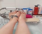 Bath Time is My Time ?? Really wish I had a mouth around my toes ?? (DM&#39;s Open) [OC] [F] from 10 @1ndian lady open bath