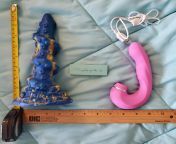 Tentacle dildo and g-spot vibe from xexxx comg and g