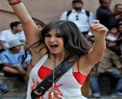 Katrina Kaif: So Happy To Show Her Sweaty Fleshy Armpits from katrina kaif beer com kajal xxx 10 11 12 13 15video pofno nenek