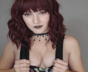 ?25yo petite metalhead (only 5&#39; tall) ? 50% off for a limited time? Very interactive?Free dick rate and slomo boob drop vid with sub? Custom pics available ?I post sexy and topless pics daily. from boob suck vid