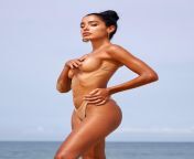 Broke Italian model sucks and fucks on new OF page... from francesca martinez italian model nude