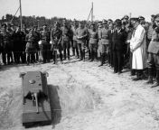An rc model of the Maus is demonstrated to Hitler, 14th of may 1944 from 7253180 anna ewers is 2015 model of the ta7077bd6 jpg