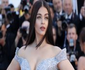 Aishwarya Rai worshipfucking worre boobs from fake aiswarya rai nude fucking wit