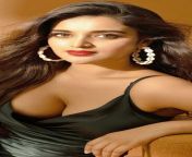 Niddhi agerwal hot cleavage. from hot cleavage compilationak actress nude