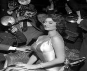 Legendary Actor Sophia Loren. from actor akh