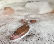 (M) Gotta love a nice sunny bubble bath. from sunny leon bath withuot braac