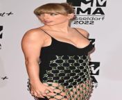 Imagine covering Taylor Swift&#39;s big tits from taylor swift big tits morph fake