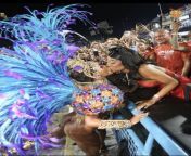 Singer Ludmilla and her wife Bruna at Brazilian Carnaval from www xxx vopaia and fat wife com
