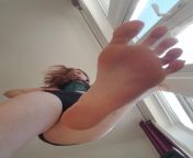 For more giantess and feet content go to www.ladygingerlust.co.uk/more from www xxx co l