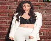 Amyra Dastur Navel in White Suit from amyra dastur sex in mr movie hot 3gp