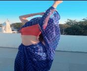 Sheeva Rana navel in blue red dot saree from lalit bisht sheeva rana hot scen