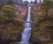 Multnomah Falls, Columbia River Gorge [1211 x 2000] from 谷歌推广外推【电报e10838】google推广代发 pux 1211
