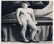 Studio nude 1915 from young studio nude