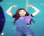 IZONE Hyewon armpits sweat from izone fakenude