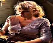 Taylor Swift.....with her big juicy tits is a treat from sexy tiktok thot teasing us with her big natural tits