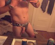 28 hung hairy dad type here. Horny AF and need hot fit sluty college jock bros to make me cum! frat dudes with homemade sex vids of them fucking/3some/spit roasting other dudes for trade or dildo play? Hot slut trunks hmu and Make me cum ! Send body picsfrom or kudi sex hot