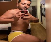 Dubai, UAE Male Gay reviews, gay masseurs and models, gay erotic and sensual massage, male stars and Gay videos. from iadian mushlim gay