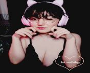 &#34;Twitch streamer who&#39;s tits you stare at&#34; vibes from twitch streamer flashing tits