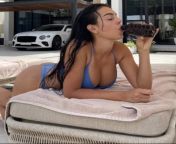 Dude, I its so distracting, your mom always comes out to tan with that hot bikini whenever Im in the pool! Me to my cucky friend when his mommy [Georgina Rodriguez ] comes out to tan while you and I are hanging out in your pool after school. from georgina rodriguez vs antonella roccuzzo who has big and better boobs
