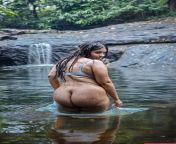 Hot big ass bhabhi nude from big ass siya nude show