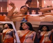 Disha Pandey navel in second pic ? from rati pandey navel photoshoot