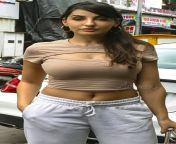 Nora Fathehi showing her navel from nora fathehi nude pics