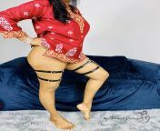 I am a traditional Indian hotwife with a kinky side from indian aunty with school