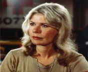 Rip to Maj. Margaret &#34;Hot Lips&#34; Houilhan. Sally Claire Kellerman who played amazing roles like Maj. Houilhan in M*A*S*H (72-83), Dorothy in Nightclub (2011) Dr Dhener in Star Trek, Frances in Gun appeared in 90210 and hosted SNL in 1981. She&#39;s from maj alarm