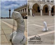 Someone put a penis made out of cement overnight in the middle of St. Mark&#39;s Square in Venice. Police officers couldn&#39;t remove it by themselves because of its wheight. (credit @venezia_non_e_disneyland on ig) from haunting in venice 2023 en latino online
