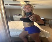 A hot mom in a hot gym fit! from hot mom bo