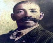 After beating up his master, a former slave named Bass Reeves escaped to freedom during the Civil War. And years later, he became one of the most feared lawmen in the Wild West. As the first Black Deputy U.S. Marshal to patrol the region, Reeves reportedl from kenzia reeves