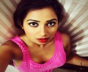 Shreya Ghoshal from shreya ghoshal sonu nude xray photo