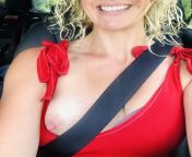 A little nip slip on my way to work today and a nice smile to start your week off right! [F] from sexy big tits blone latina shows right nip slip on tiktok