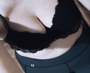 Have a sexy day! Combining my daily stretching session with getting a little naked and sexy... ? Pussy close-ups / &#34;opening vagina&#34; tittie shaking, booty shaking booty pics my curves in bra / pants ? and without - check comments. from naked muslim sexy aunty bathroom bra remove scenes