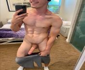 Fucking in front of the mirror so you can see your expressions from penis lomi lomi massagedesi aunty fucking in front of baby