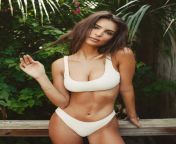 I love Emily Ratajkowski from emily ratajkowski naked boobs topless beach candids 22 jpg