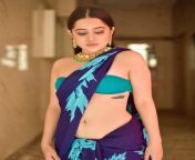 Urfi Javed Hot Navel in Saree from urfi javed hot sexy nude video