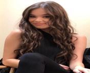 Hailee Steinfeld makes me such a sissy I want to fantasise about dressing up as her and sucking all her fans cocks pm me I can feed daddies ?? from hailee starr