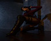 Resident Evil 4 remake iconic pose cosplay Ada Wong by @pakupakuron from evil monster fuck in pose girl