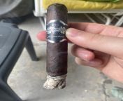 Macanudo inspirado black a full bodied cigar with bold and rich flavors of spice, coffee, chocolate, and cedar. Slow burn, a bit of a tight draw, and a fairly good smoke output. Another solid macanudo thats full of flavor and packs a nice punch towards t from full bodied hmv