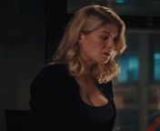 Rosamund Pike was amazing in Jack Reacher from rossamund pike compiltion