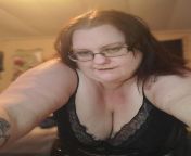 Anyone like a bbw young gilf? from indian aunty bbw group