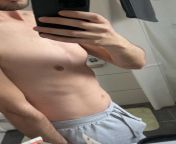 31 Young masc master/Dom LF a slutty twink with Sixpack. Be shaved, show face. Obey and we will have fun. Add Sasu__92 from sixpack gay